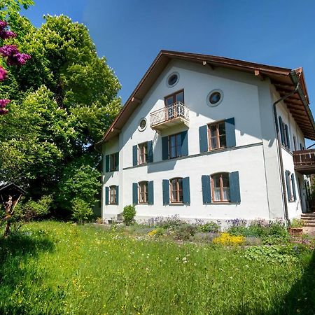 Landhauswohnung Mit Wildromantischem Garten Füssen Dış mekan fotoğraf