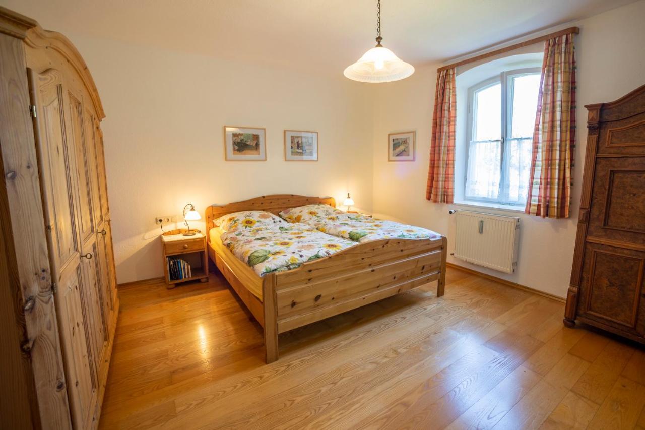 Landhauswohnung Mit Wildromantischem Garten Füssen Dış mekan fotoğraf