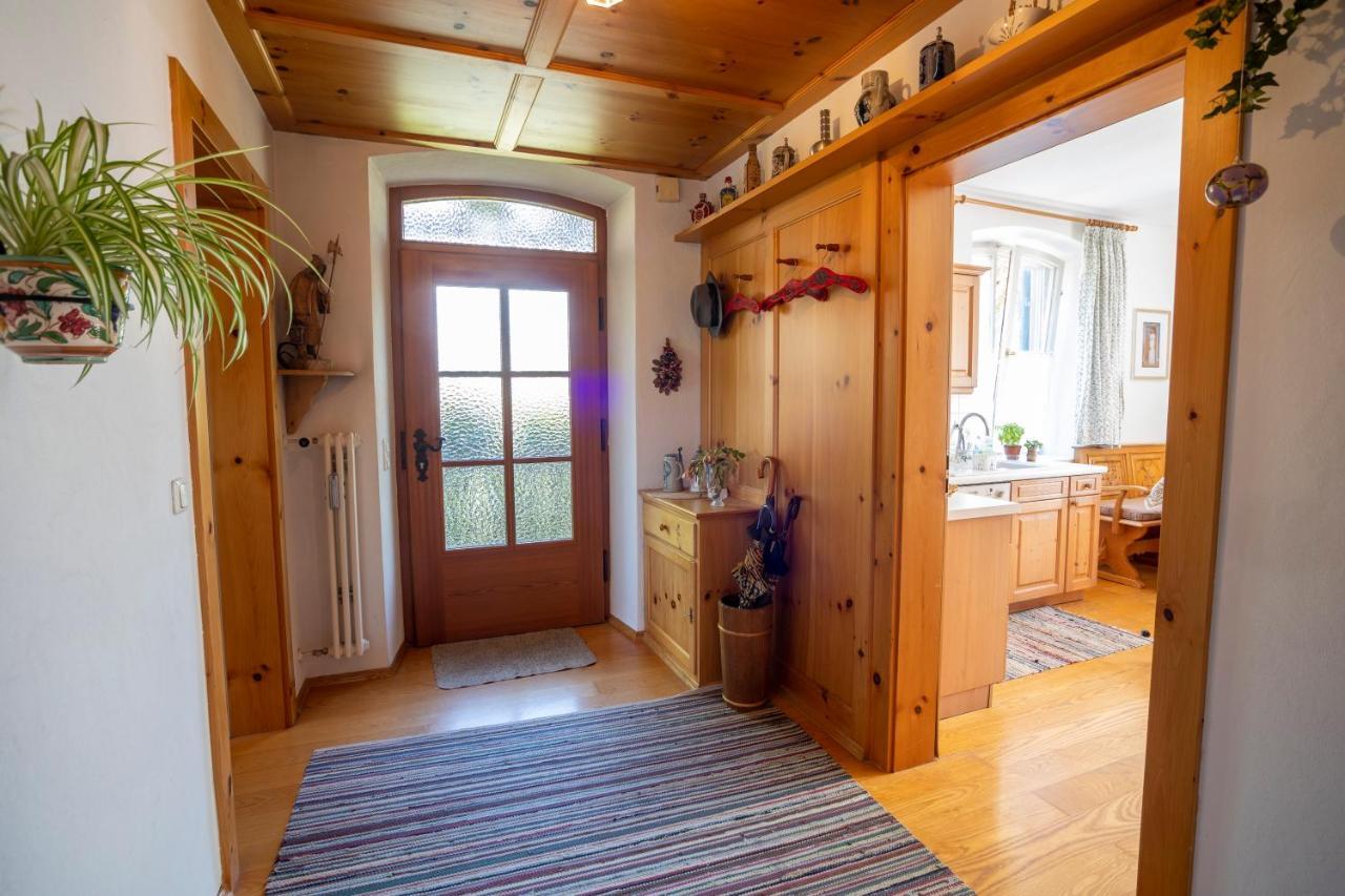 Landhauswohnung Mit Wildromantischem Garten Füssen Dış mekan fotoğraf